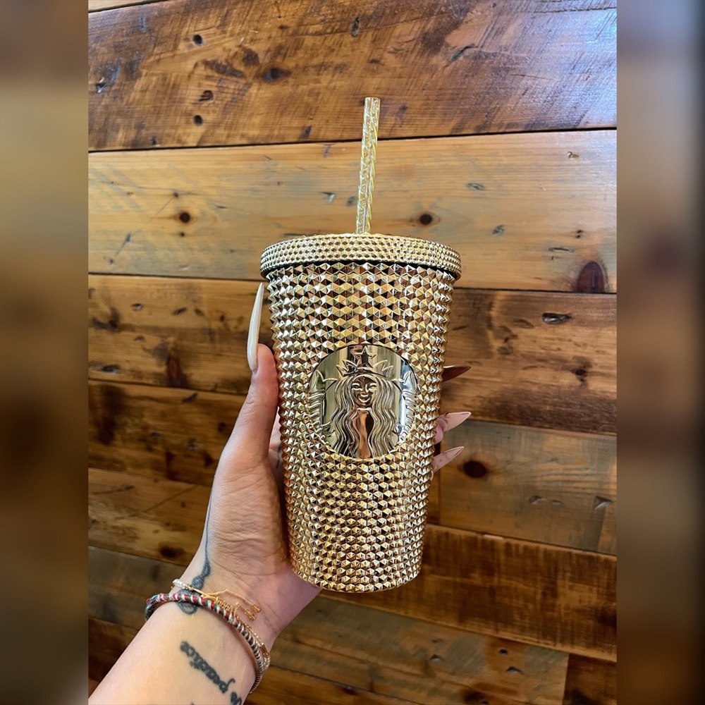 BNWT Gold Grande Starbucks Tumbler 2022